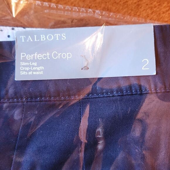 Talbots Perfect Crop Slim Leg Mid Rise Nautical Casual Pants, Size 2, Dark Blue - Picture 4 of 10